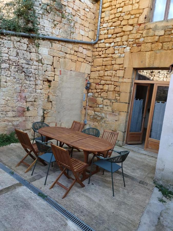 Maison De Caractere Au Coeur De La Cite Medievale De Gourdon Ngoại thất bức ảnh