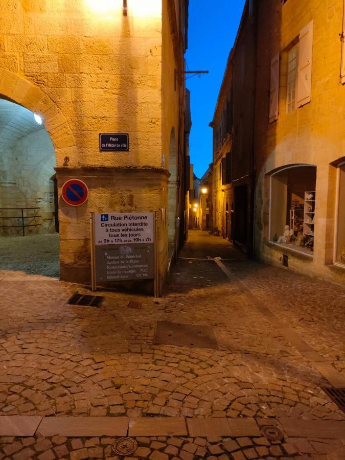 Maison De Caractere Au Coeur De La Cite Medievale De Gourdon Ngoại thất bức ảnh